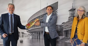 Großes Bild anzeigen Landesrechnungshof-Prüfer Manfred Rohrböck ging mit 1. Mai in Pension.