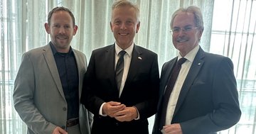 Großes Bild anzeigen